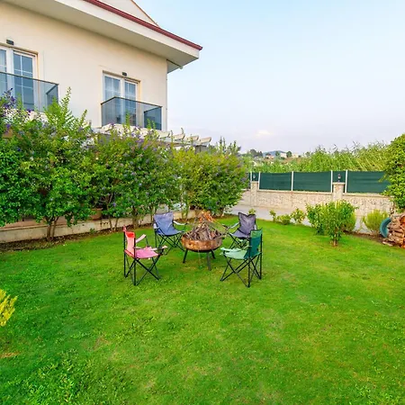 Villa Bağçeciler 3 *